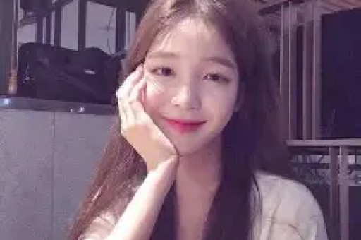 黄景瑜张艺上再曝瓜！八年纠葛翻红浪姐王雨馨暗怼不停