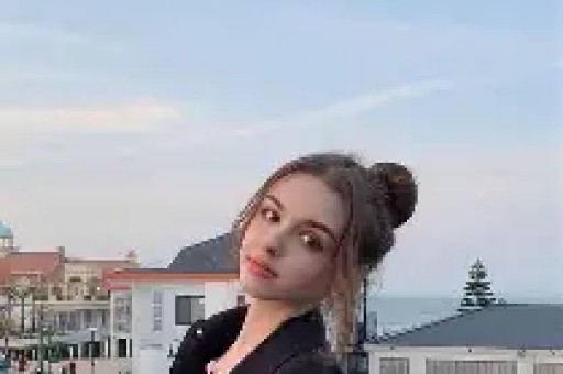 网红董赤赤发声患有严重抑郁