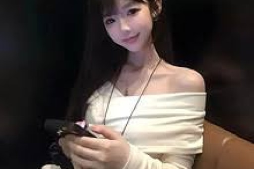 科技昨夜今晨 0117：曝四家厂商下调全年手机出货预期；比亚迪海洋 8 系预告图公布；英伟达大幅下调数据中心铜使用量需求